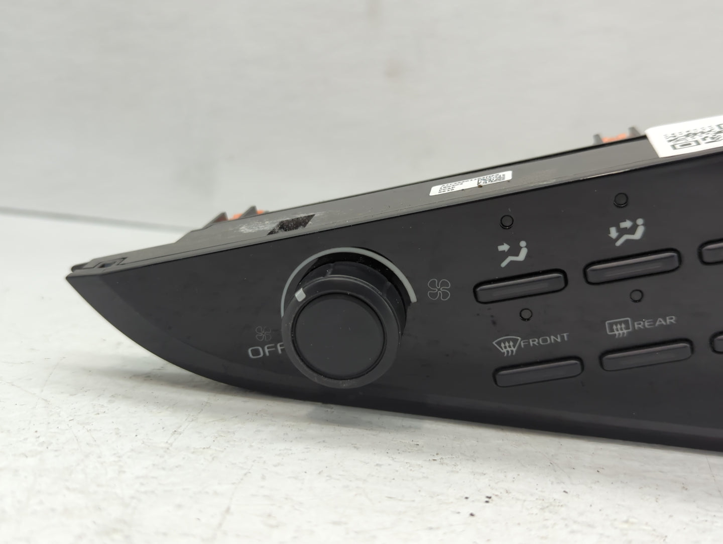 2018 Toyota Camry Climate Control Module Temperature AC/Heater Replacement P/N:55900-06470 84175393 Fits OEM Used Auto Parts