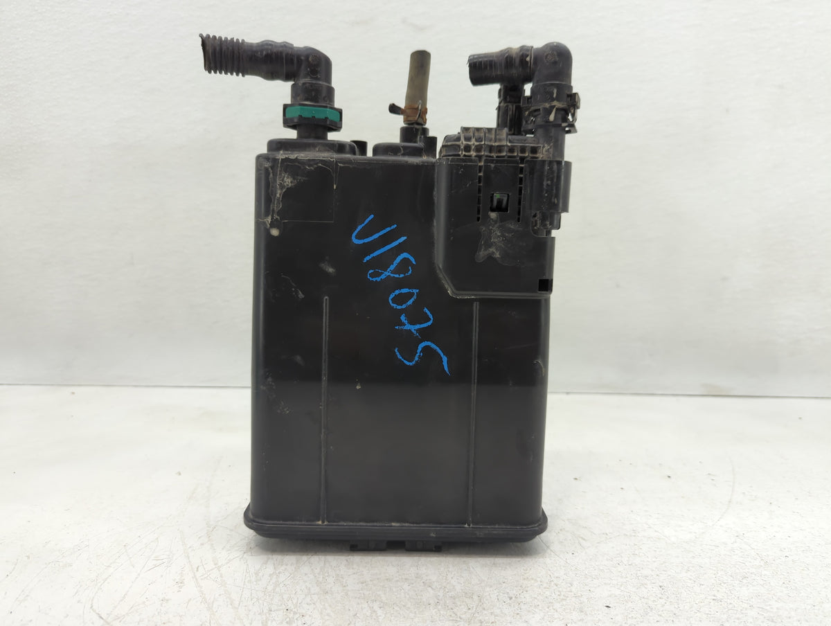 2018 Toyota Camry Fuel Vapor Charcoal Canister - Oemusedautoparts1.com