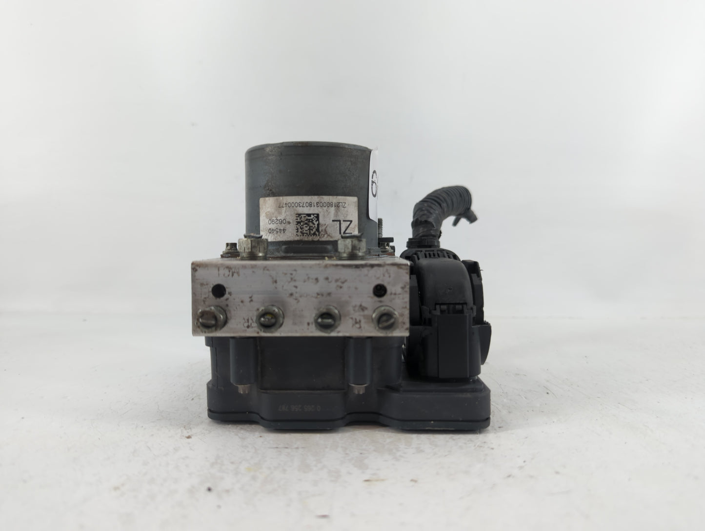 2018-2020 Toyota Camry ABS Pump Control Module Replacement P/N:44540 06290 Fits Fits 2018 2019 2020 OEM Used Auto Parts - Oe