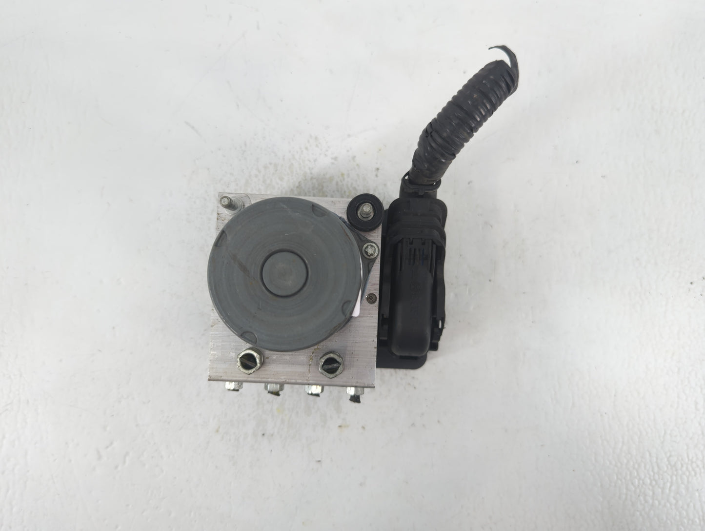 2018-2020 Toyota Camry ABS Pump Control Module Replacement P/N:44540 06290 Fits Fits 2018 2019 2020 OEM Used Auto Parts - Oe