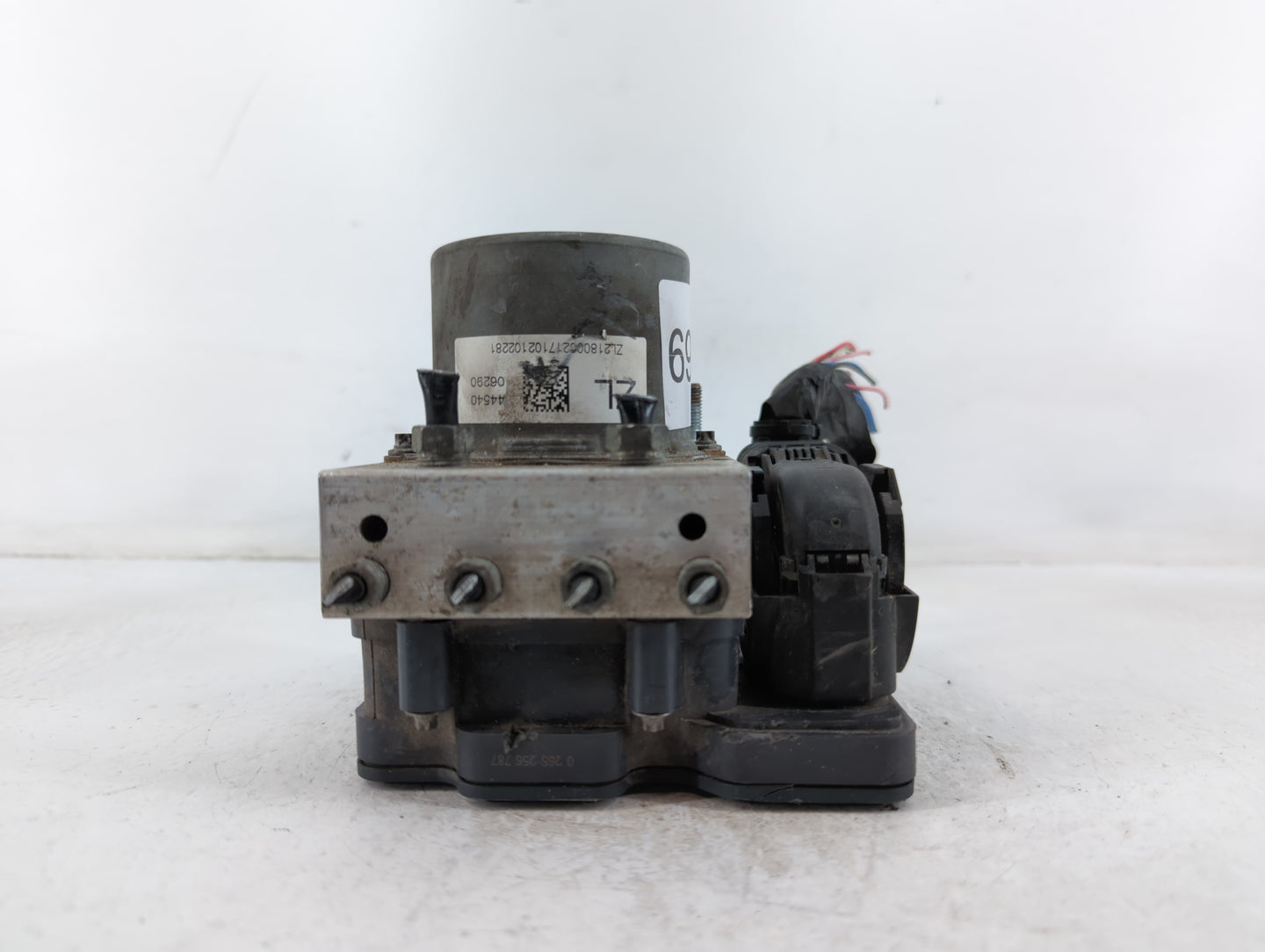 2018-2020 Toyota Camry ABS Pump Control Module Replacement P/N:44540 06290 Fits Fits 2018 2019 2020 OEM Used Auto Parts - Oe