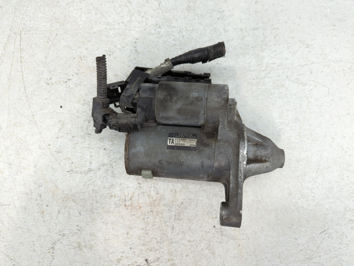 2018-2022 Toyota Camry Car Starter Motor Solenoid OEM P/N:28100-F0010 438000-4041 Fits Fits 2018 2019 2020 2021 2022 OEM Use