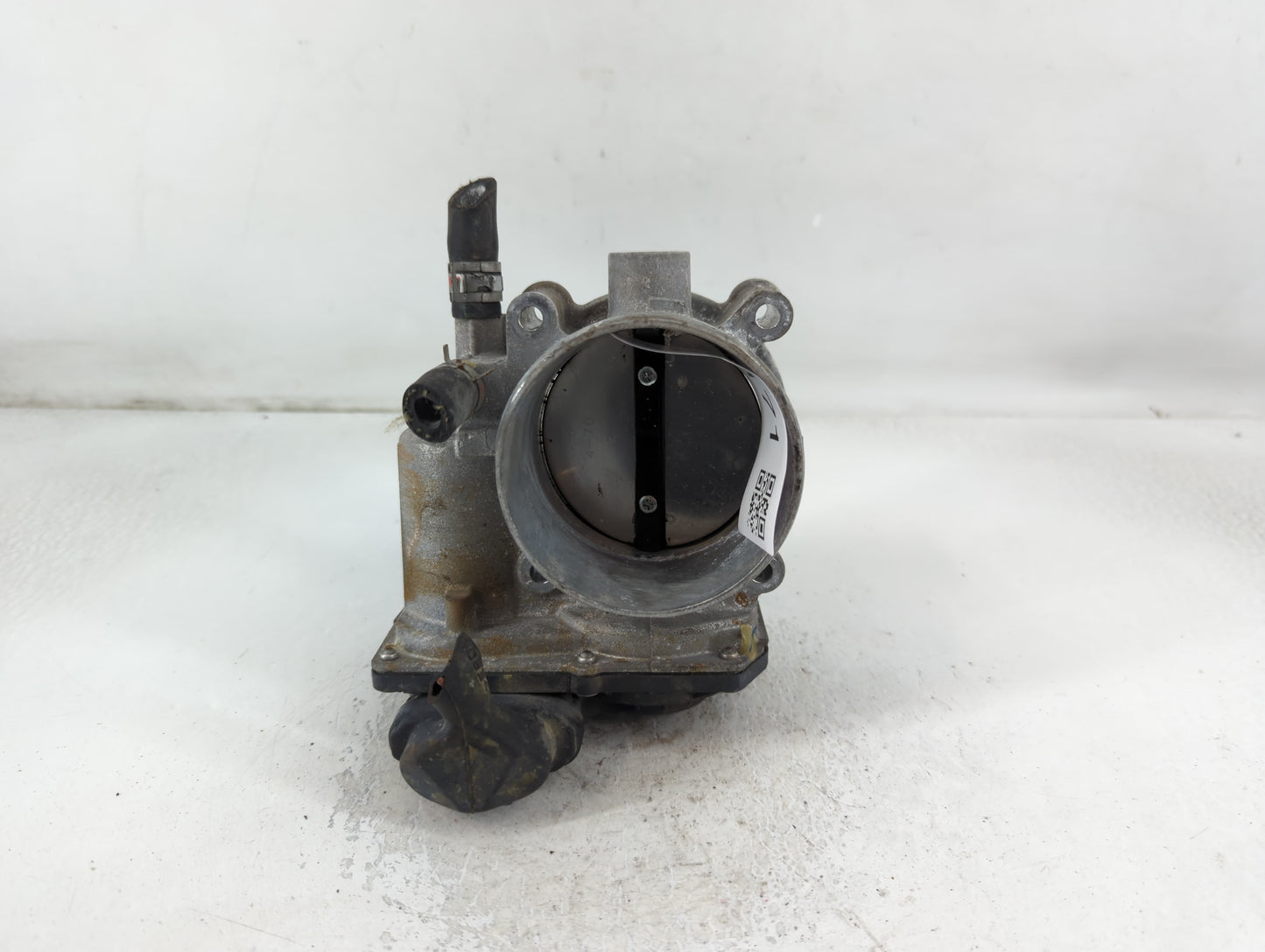 2018-2022 Toyota Camry Throttle Body P/N:22030-0P060 Fits Fits 2016 2017 2018 2019 2020 2021 2022 OEM Used Auto Parts - Oemu