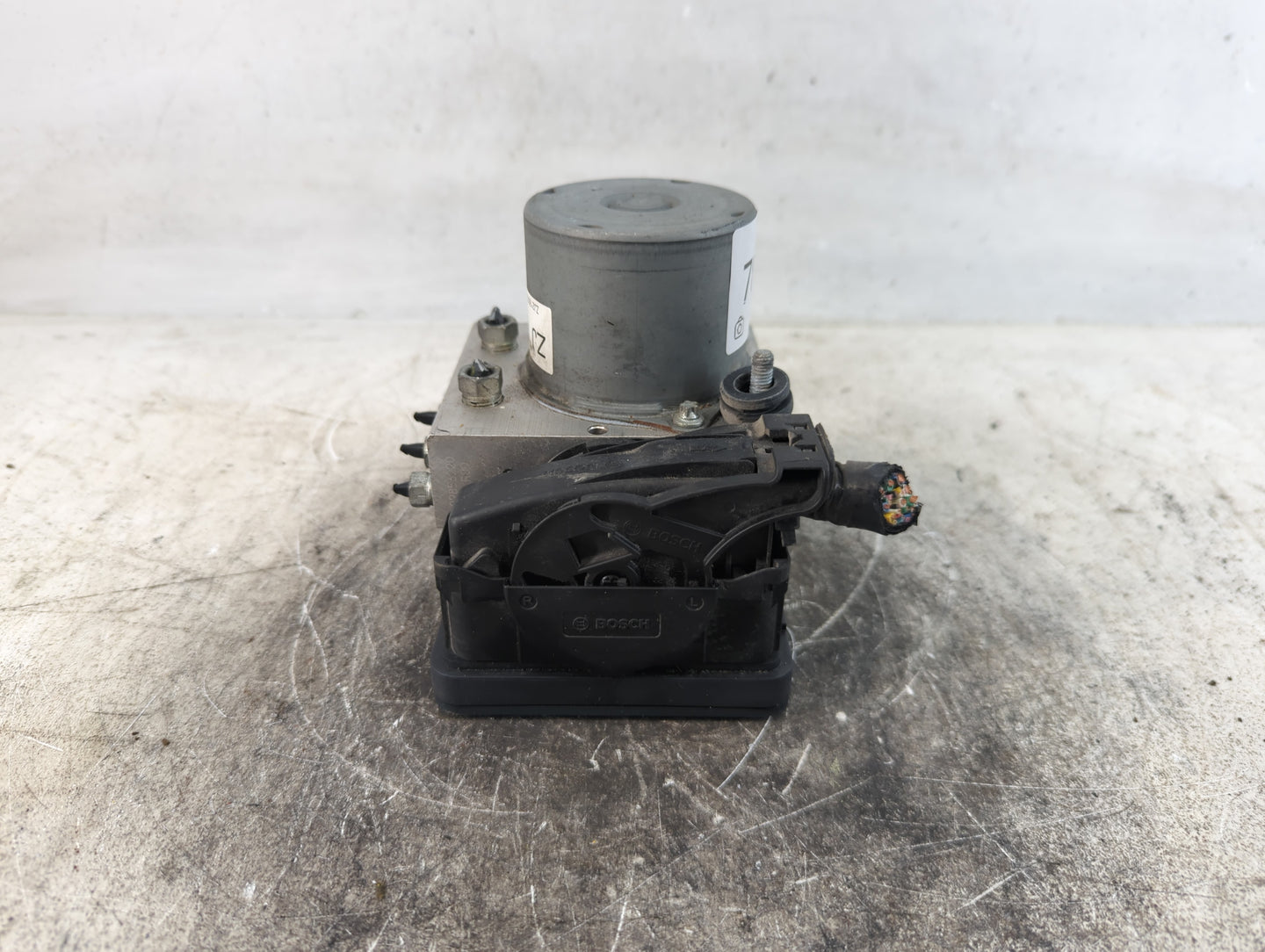 2018-2020 Toyota Camry ABS Pump Control Module Replacement P/N:44540 06270 Fits Fits 2018 2019 2020 OEM Used Auto Parts - Oe