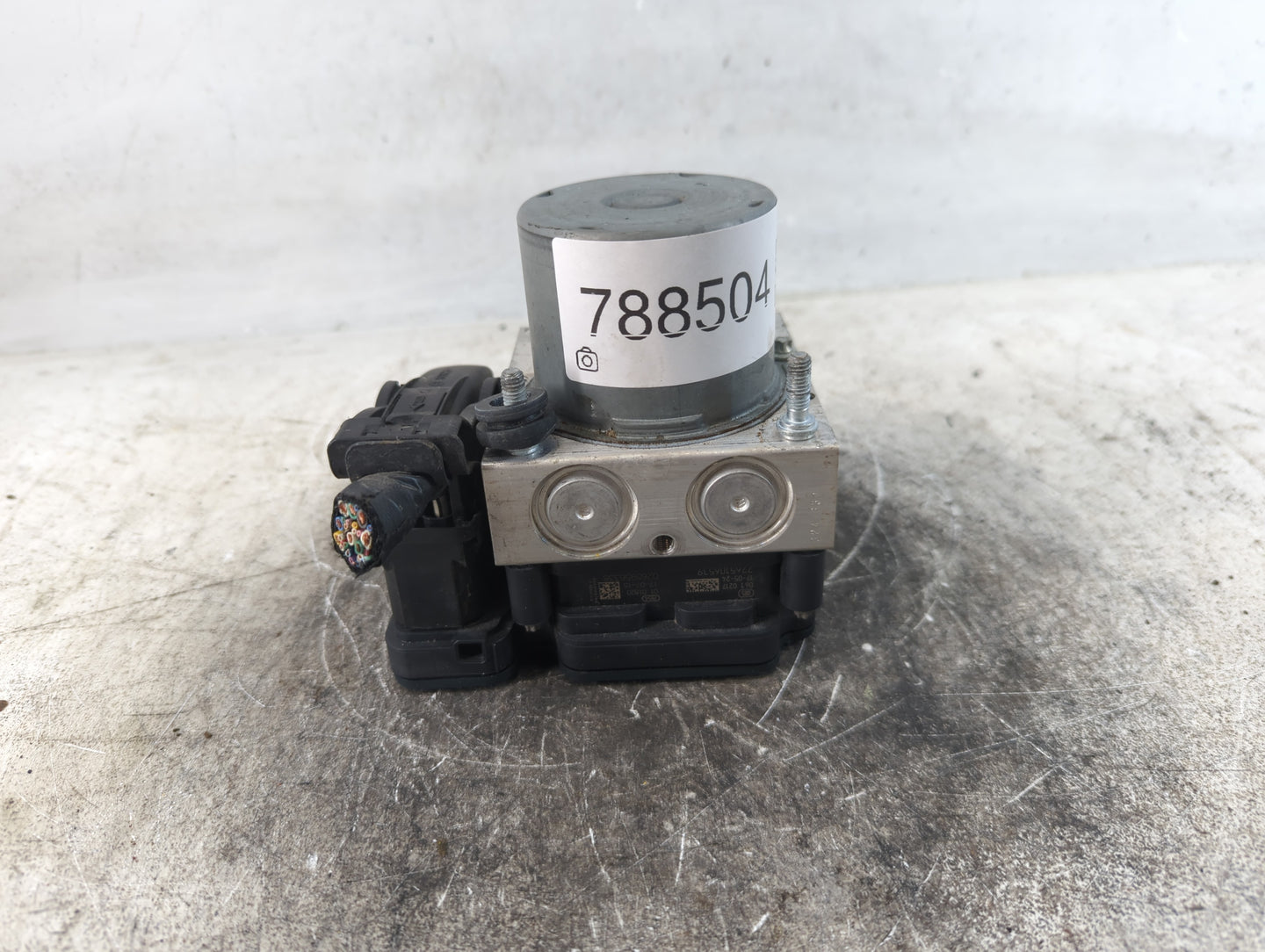 2018-2020 Toyota Camry ABS Pump Control Module Replacement P/N:44540 06270 Fits Fits 2018 2019 2020 OEM Used Auto Parts - Oe