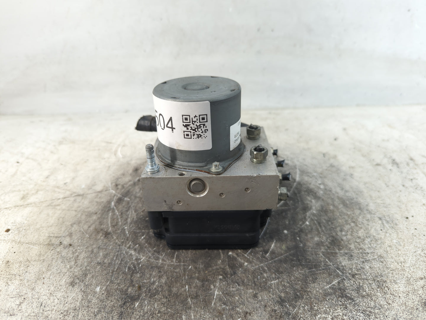 2018-2020 Toyota Camry ABS Pump Control Module Replacement P/N:44540 06270 Fits Fits 2018 2019 2020 OEM Used Auto Parts - Oe