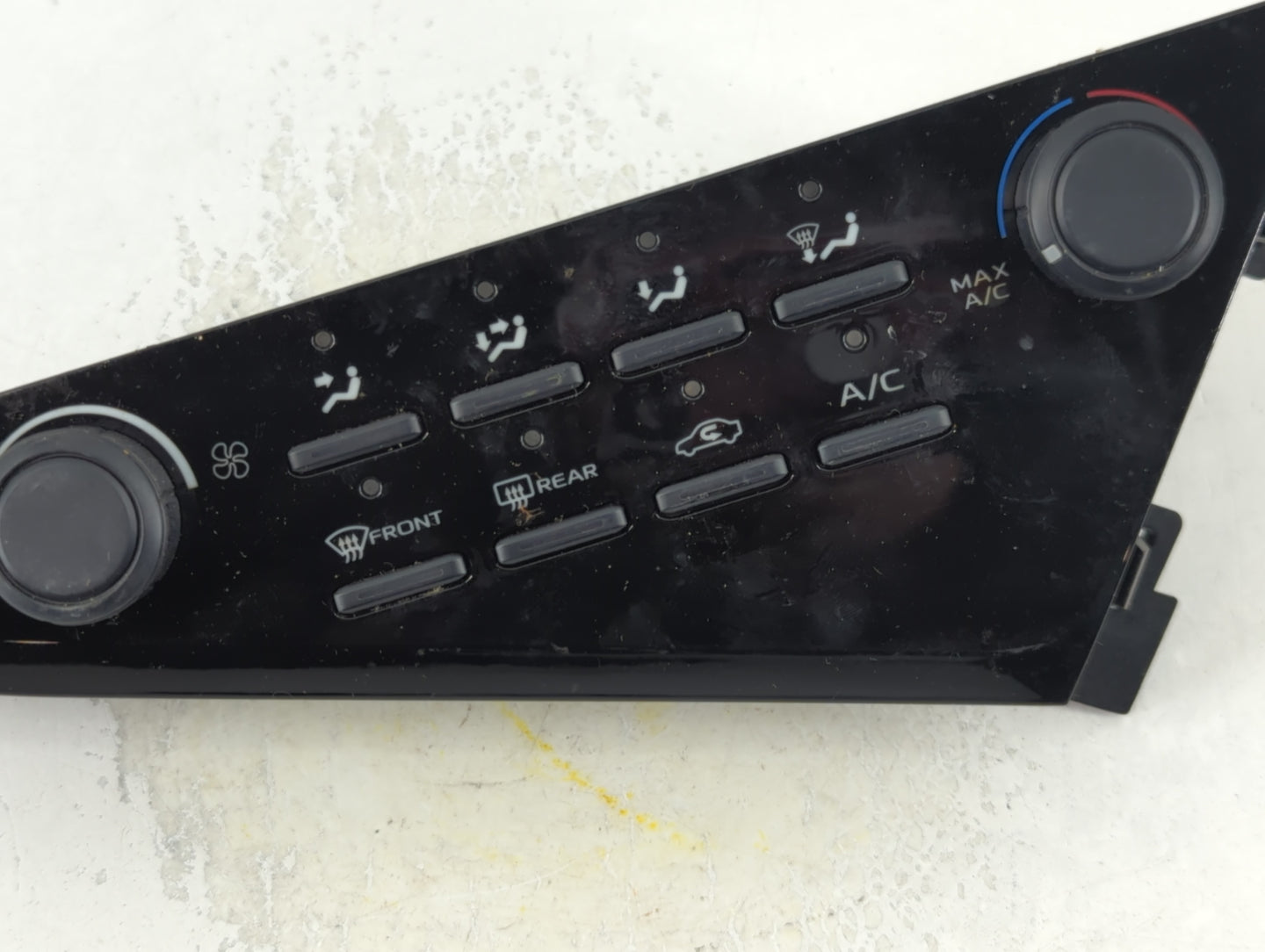 2018-2022 Toyota Camry Climate Control Module Temperature AC/Heater Replacement P/N:55900-06470 Fits Fits 2018 2019 2020 202