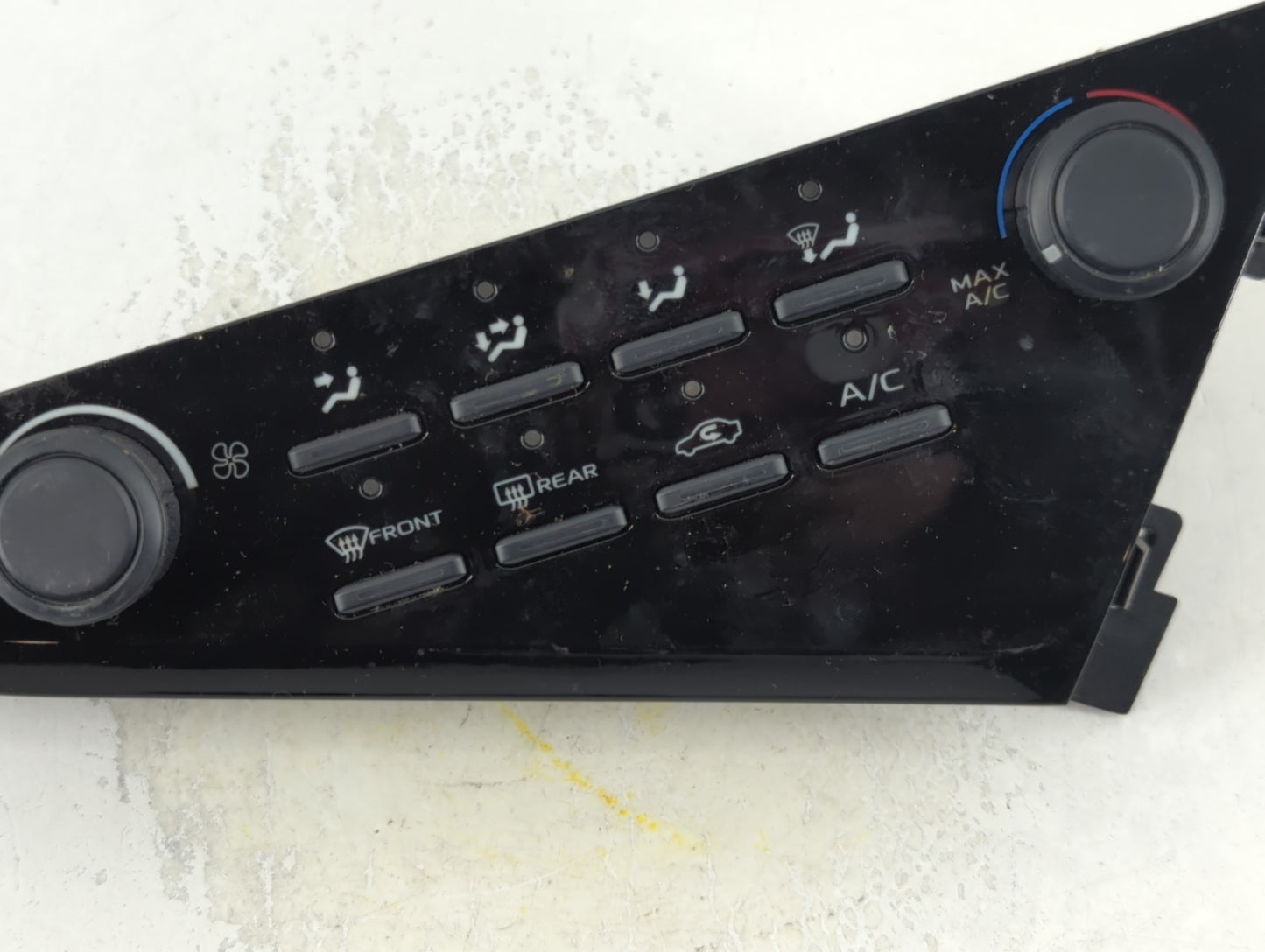 2018-2022 Toyota Camry Climate Control Module Temperature AC/Heater Replacement P/N:55900-06470 Fits Fits 2018 2019 2020 202