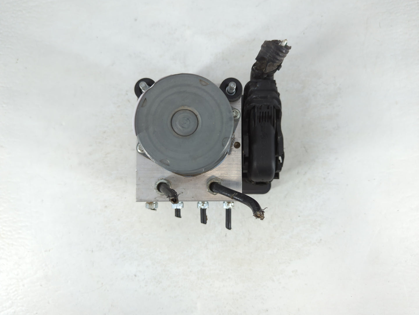 2018-2020 Toyota Camry ABS Pump Control Module Replacement P/N:44540 06290 Fits Fits 2018 2019 2020 OEM Used Auto Parts - Oe