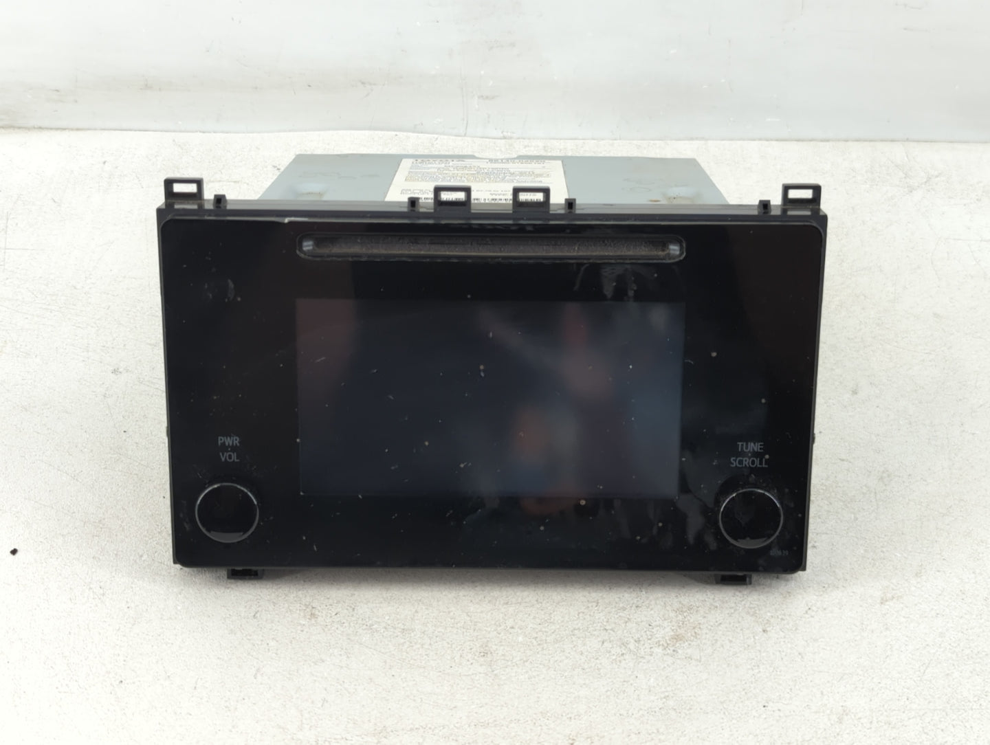 2017-2018 Toyota Corolla Radio AM FM Cd Player Receiver Replacement P/N:86140-02520 Fits Fits 2017 2018 OEM Used Auto Parts 