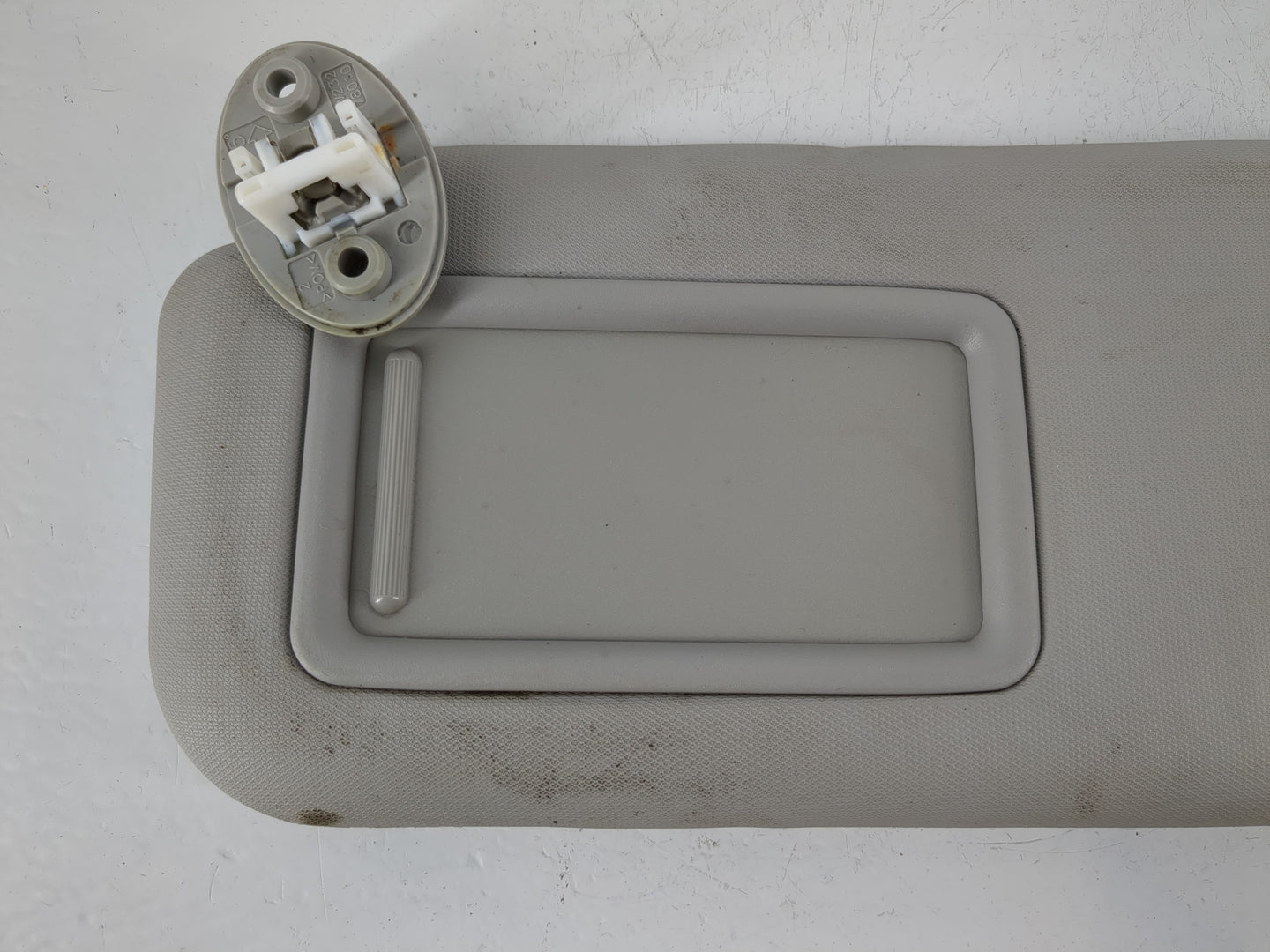 2017-2019 Toyota Corolla Sun Visor Shade Replacement Driver Left Mirror Fits Fits 2017 2018 2019 OEM Used Auto Parts - Oemus