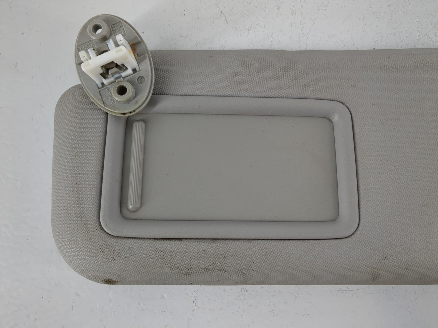 2017-2019 Toyota Corolla Sun Visor Shade Replacement Driver Left Mirror Fits Fits 2017 2018 2019 OEM Used Auto Parts - Oemus