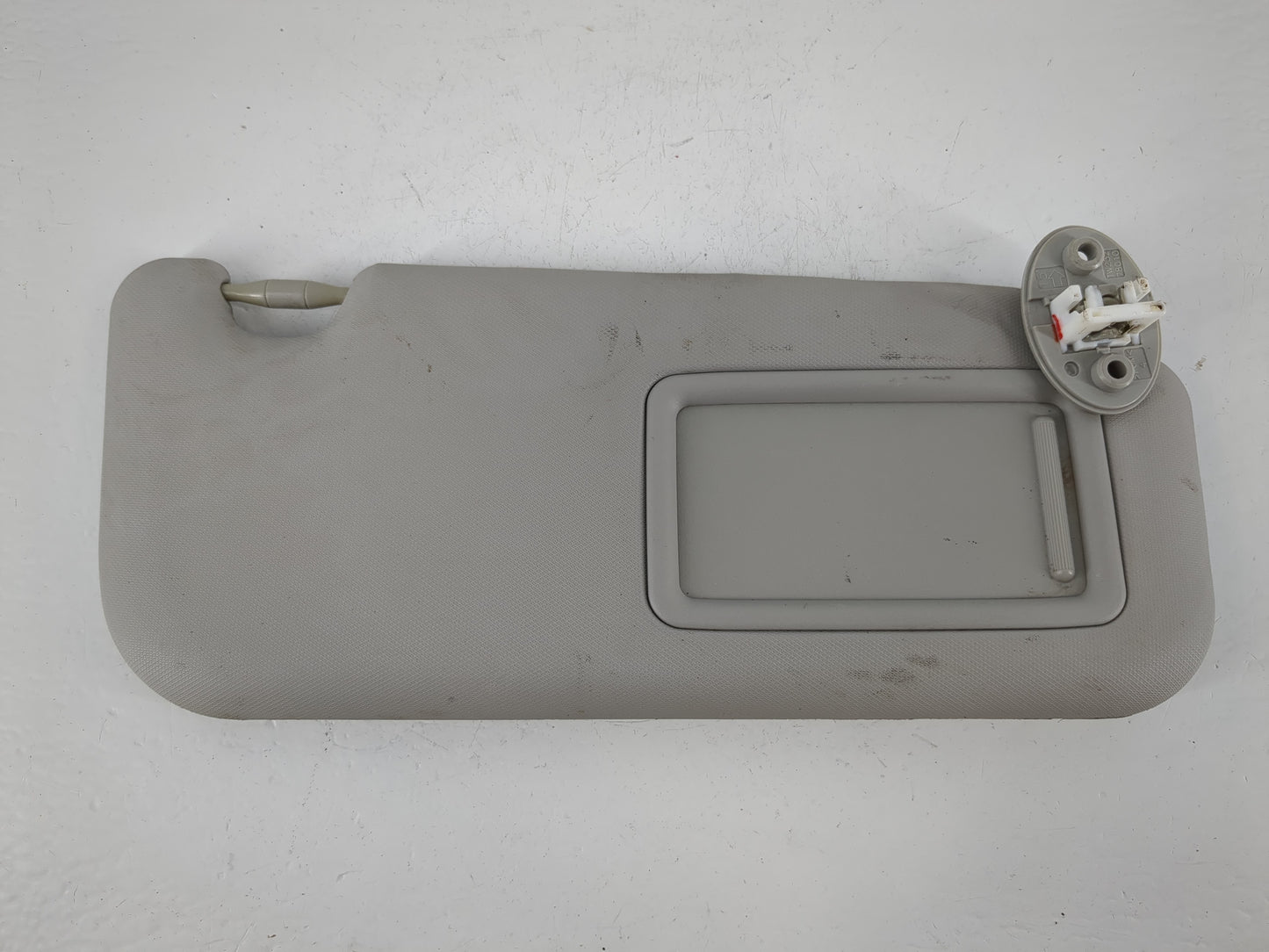 2017-2019 Toyota Corolla Sun Visor Shade Replacement Passenger Right Mirror Fits Fits 2017 2018 2019 OEM Used Auto Parts - O