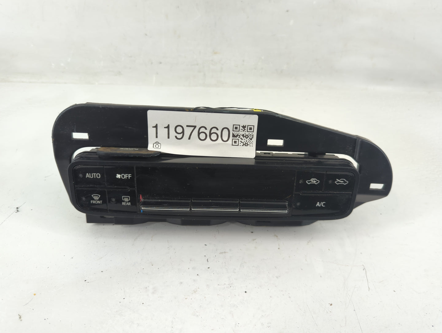 2014-2019 Toyota Corolla Climate Control Module Temperature AC/Heater Replacement P/N:55468-02060 Fits OEM Used Auto Parts -