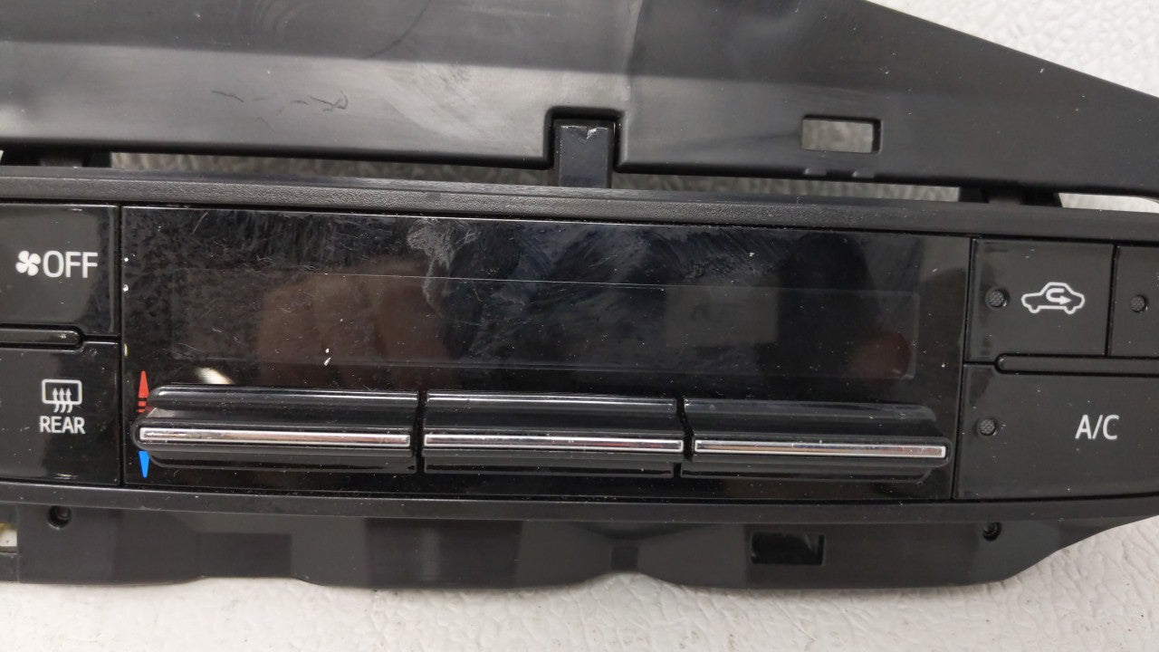 2017-2019 Toyota Corolla Climate Control Module Temperature AC/Heater Replacement P/N:55900-02A30 55468-02060 Fits OEM Used 