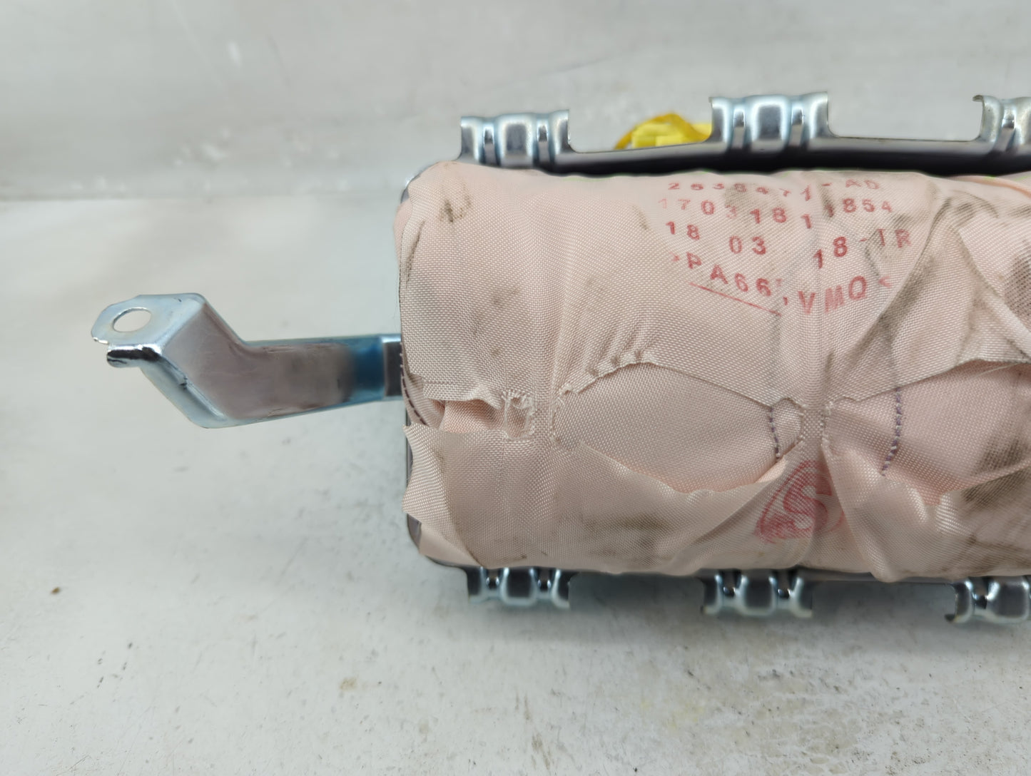 2014-2019 Toyota Corolla Air Bag Passenger Right Dashboard OEM P/N:73960-02170 Fits Fits 2014 2015 2016 2017 2018 2019 OEM U