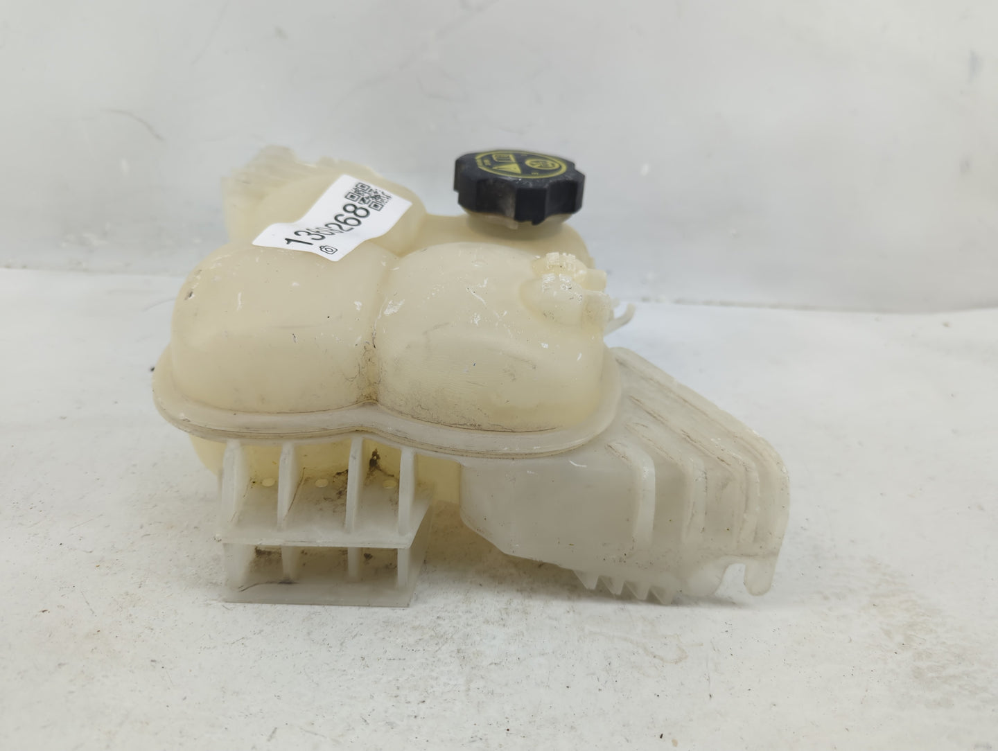 2014-2019 Toyota Corolla Radiator Coolant Overflow Expansion Tank Bottle - Oemusedautoparts1.com