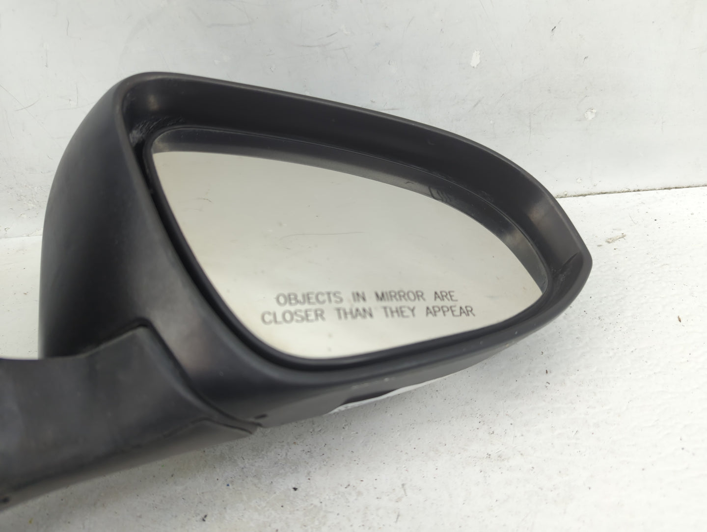 2014-2019 Toyota Corolla Passenger Side View Mirror - Right Door Mirror OEM Used - Oemusedautoparts1.com