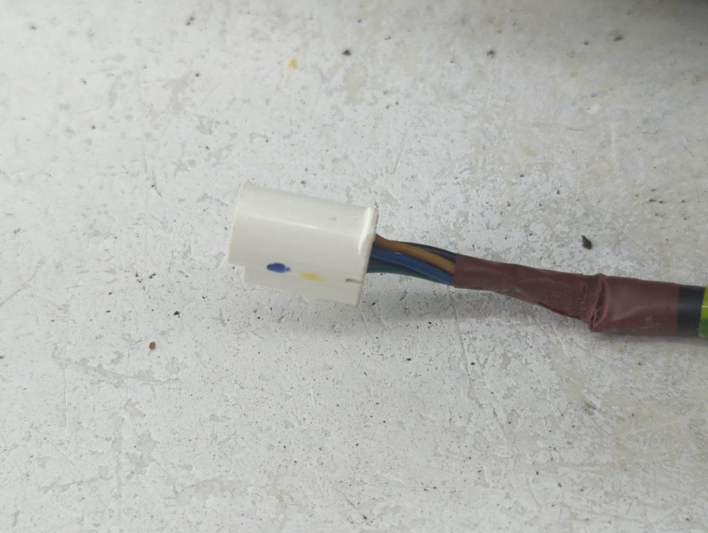 2014-2019 Toyota Corolla Driver Side View Mirror - Left Door Mirror OEM Used - Oemusedautoparts1.com