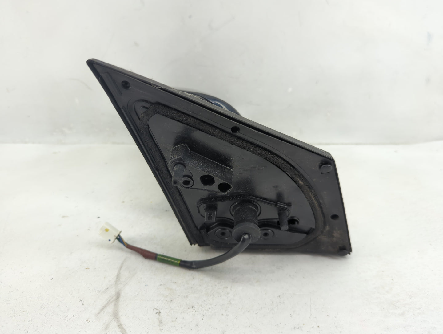 2014-2019 Toyota Corolla Driver Side View Mirror - Left Door Mirror OEM Used - Oemusedautoparts1.com