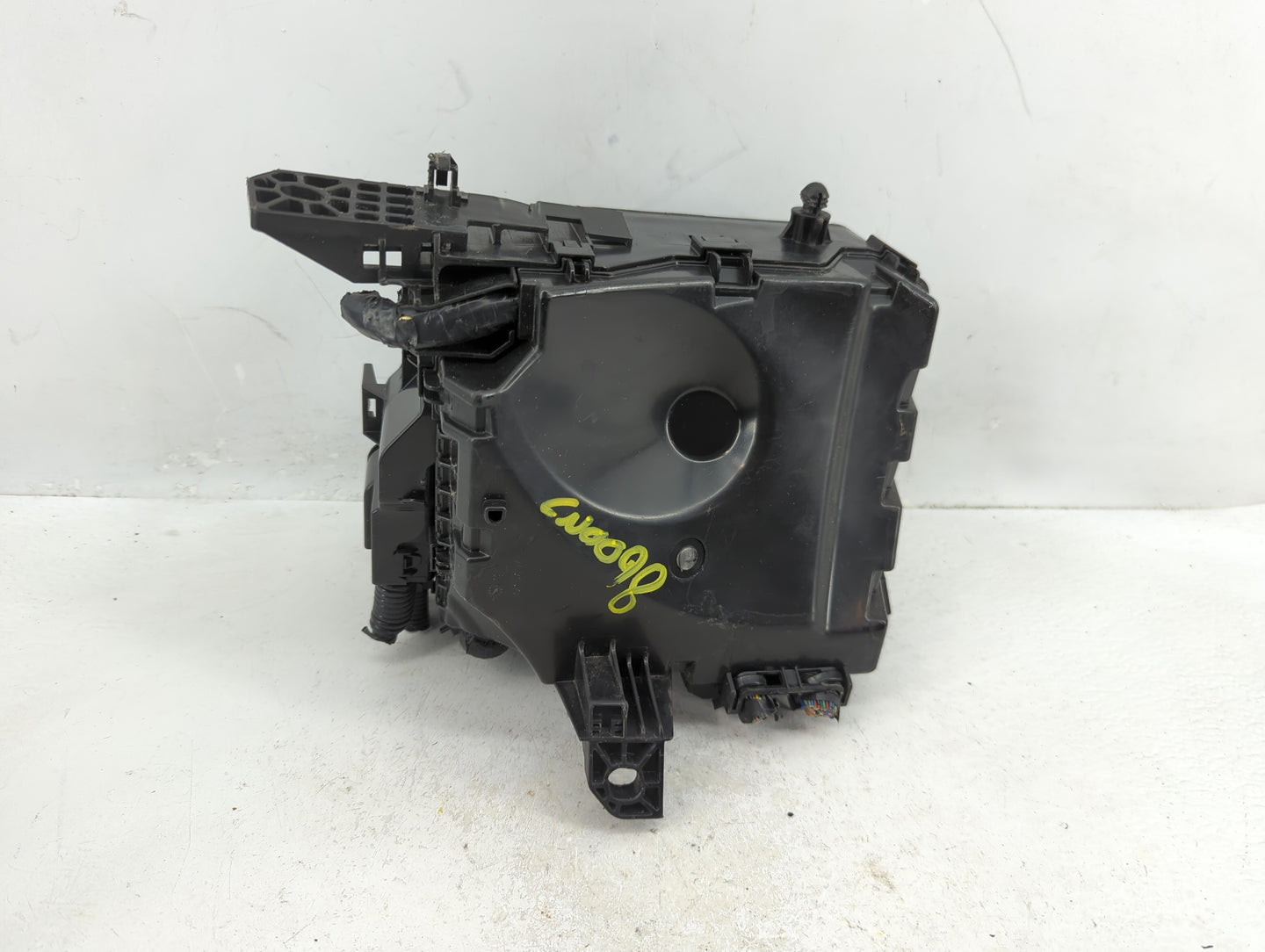 2014-2019 Toyota Corolla Fusebox Fuse Box Panel Relay Module P/N:82662-02661 Fits Fits 2014 2015 2016 2017 2018 2019 OEM Use