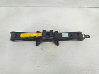 2018 Toyota Corolla Spare Scissor Car Jack 1390217 - Oemusedautoparts1.com