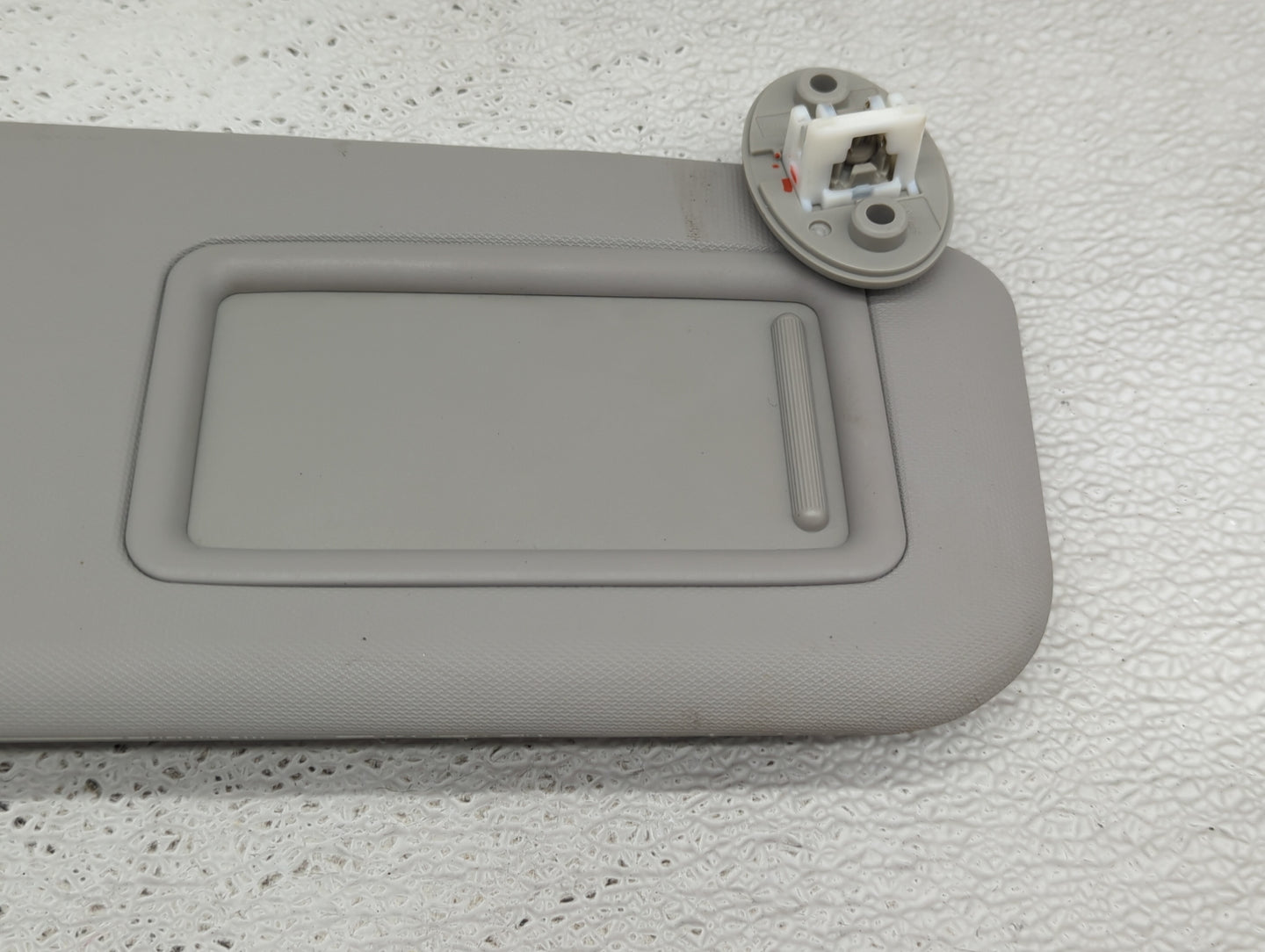 2017-2019 Toyota Corolla Sun Visor Shade Replacement Passenger Right Mirror Fits Fits 2017 2018 2019 OEM Used Auto Parts - O
