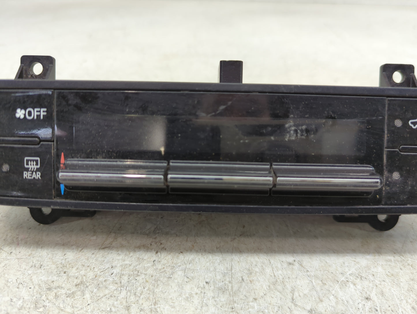 2017-2019 Toyota Corolla Climate Control Module Temperature AC/Heater Replacement Fits Fits 2017 2018 2019 OEM Used Auto Par