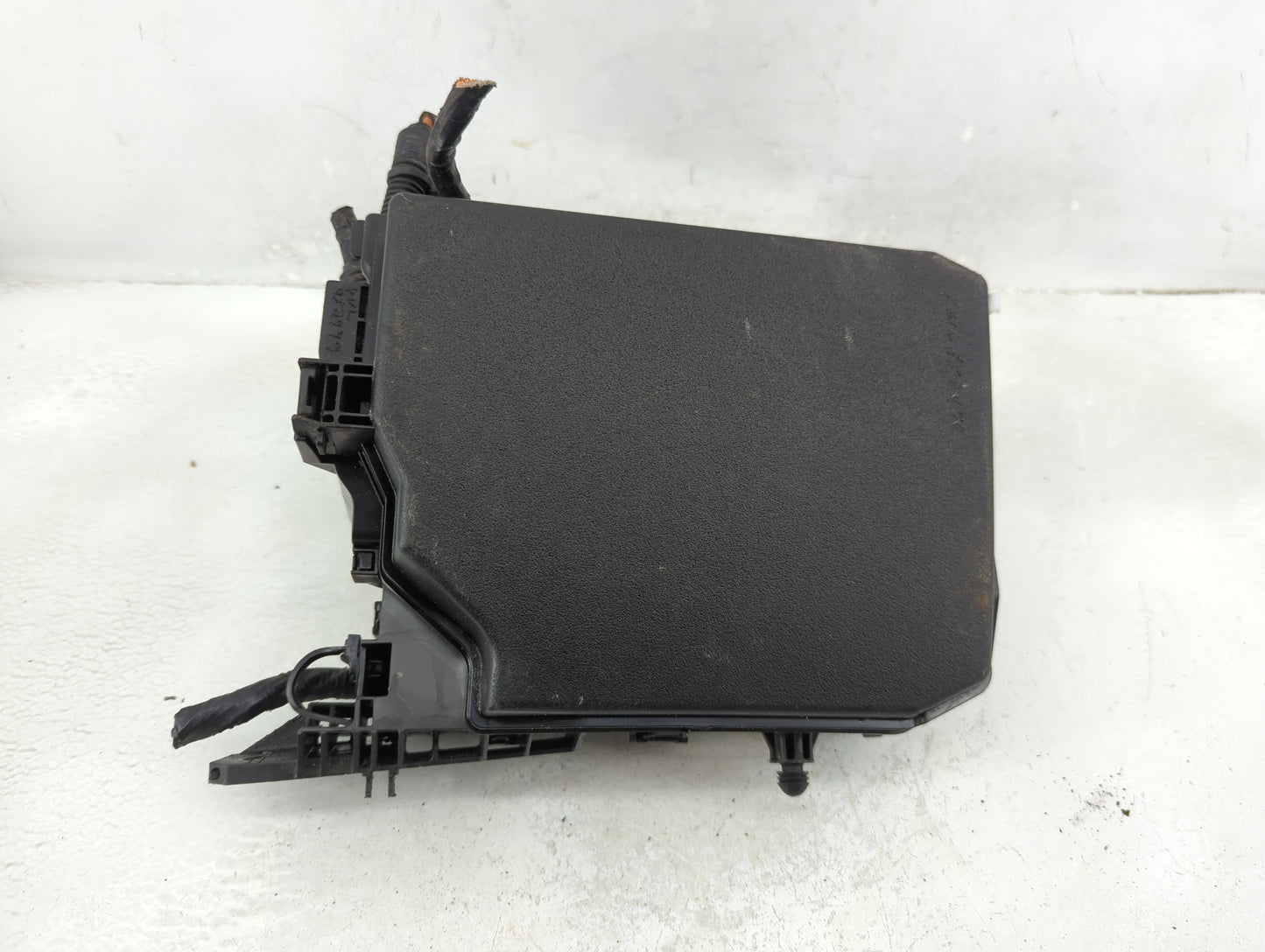 2014-2019 Toyota Corolla Fusebox Fuse Box Panel Relay Module P/N:82662-02661 Fits Fits 2014 2015 2016 2017 2018 2019 OEM Use