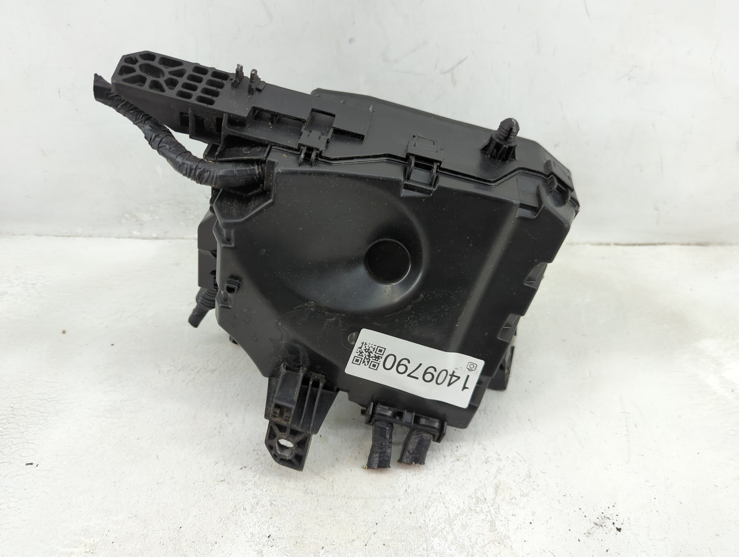 2014-2019 Toyota Corolla Fusebox Fuse Box Panel Relay Module P/N:82662-02661 Fits Fits 2014 2015 2016 2017 2018 2019 OEM Use
