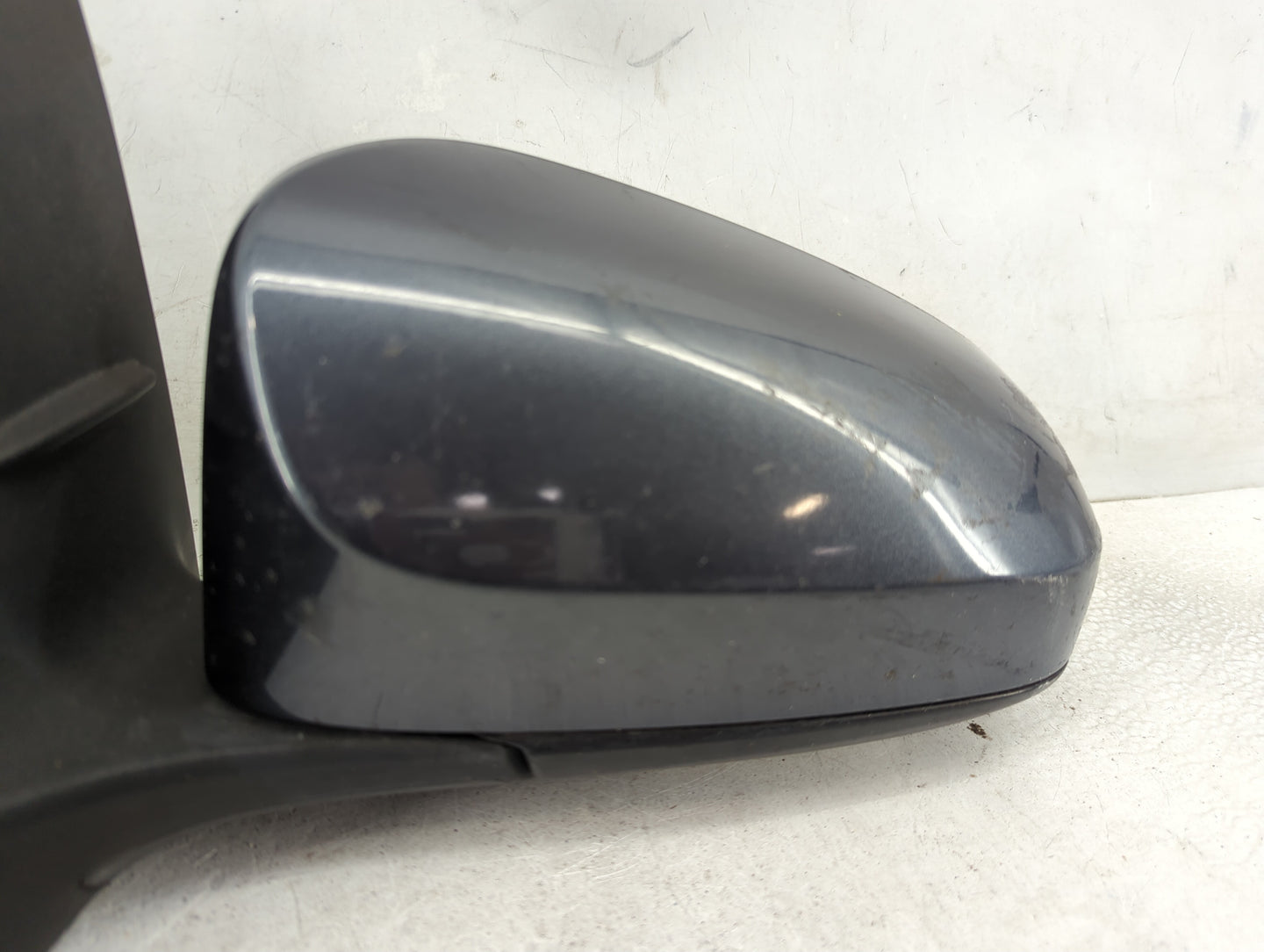 2014-2019 Toyota Corolla Driver Side View Mirror - Left Door Mirror OEM Used - Oemusedautoparts1.com