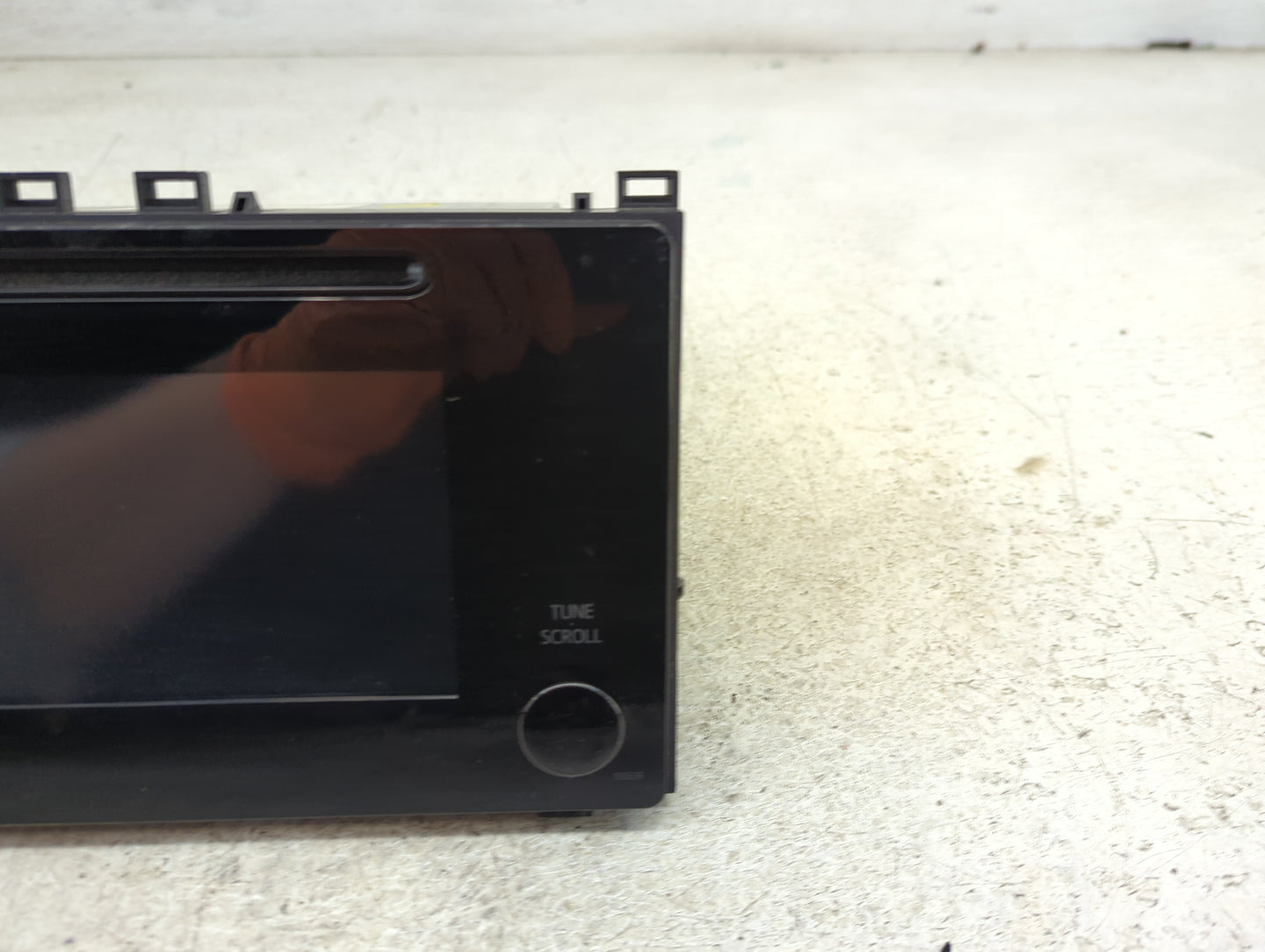 2017-2019 Toyota Corolla Radio AM FM Cd Player Receiver Replacement P/N:86140-02520 Fits Fits 2017 2018 2019 OEM Used Auto P