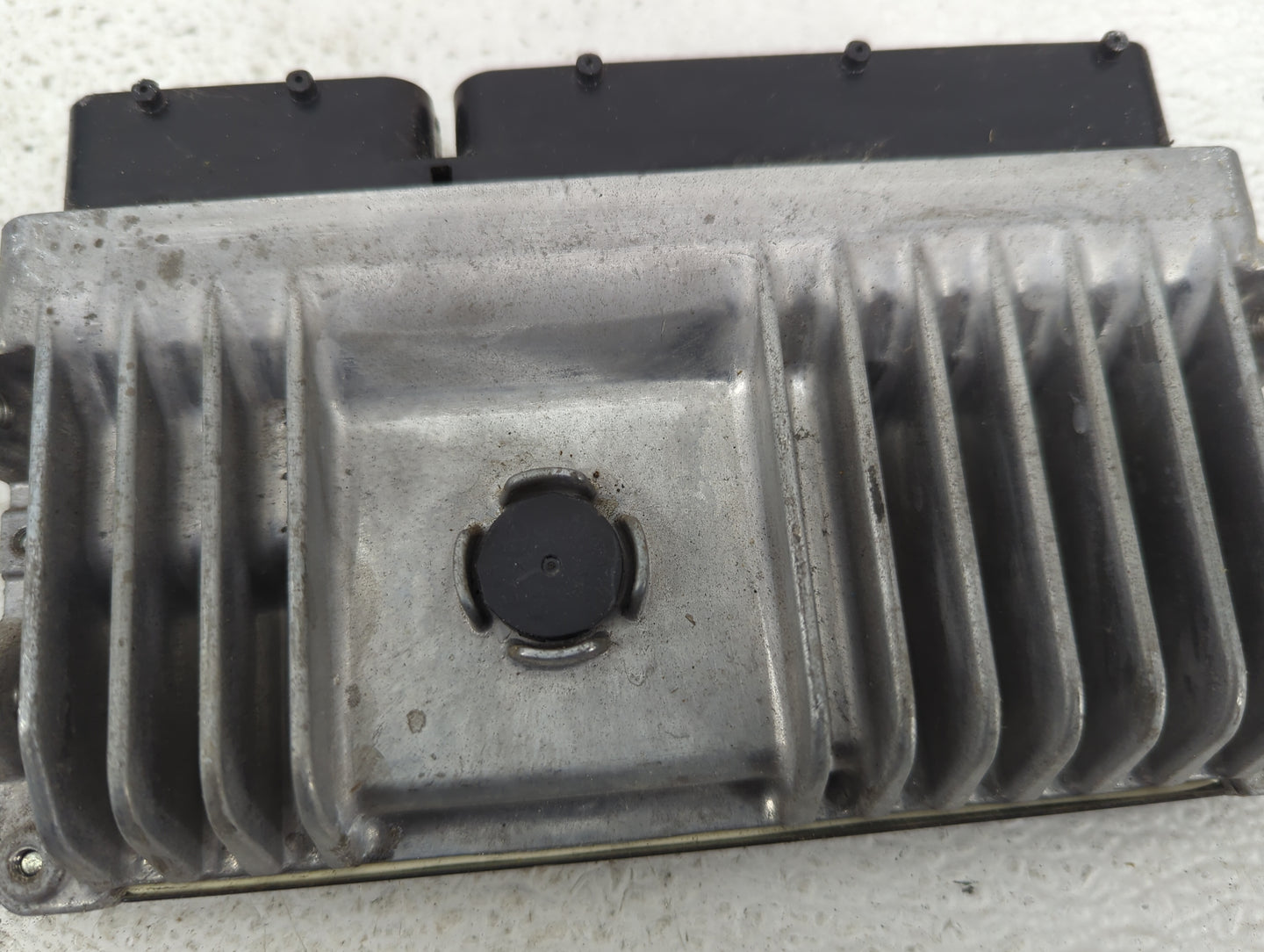 2018 Toyota Corolla PCM Engine Control Computer ECU ECM PCU OEM P/N:89661-F4010 MB275600-2274 Fits OEM Used Auto Parts - Oem