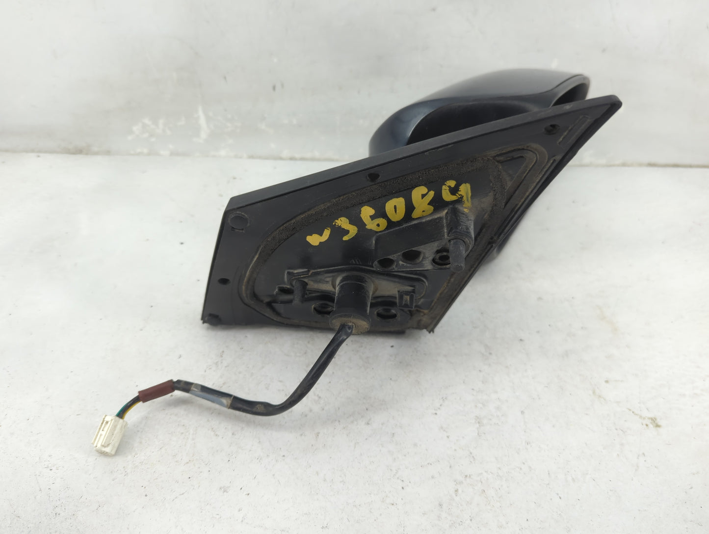 2014-2019 Toyota Corolla Passenger Side View Mirror - Right Door Mirror OEM Used - Oemusedautoparts1.com