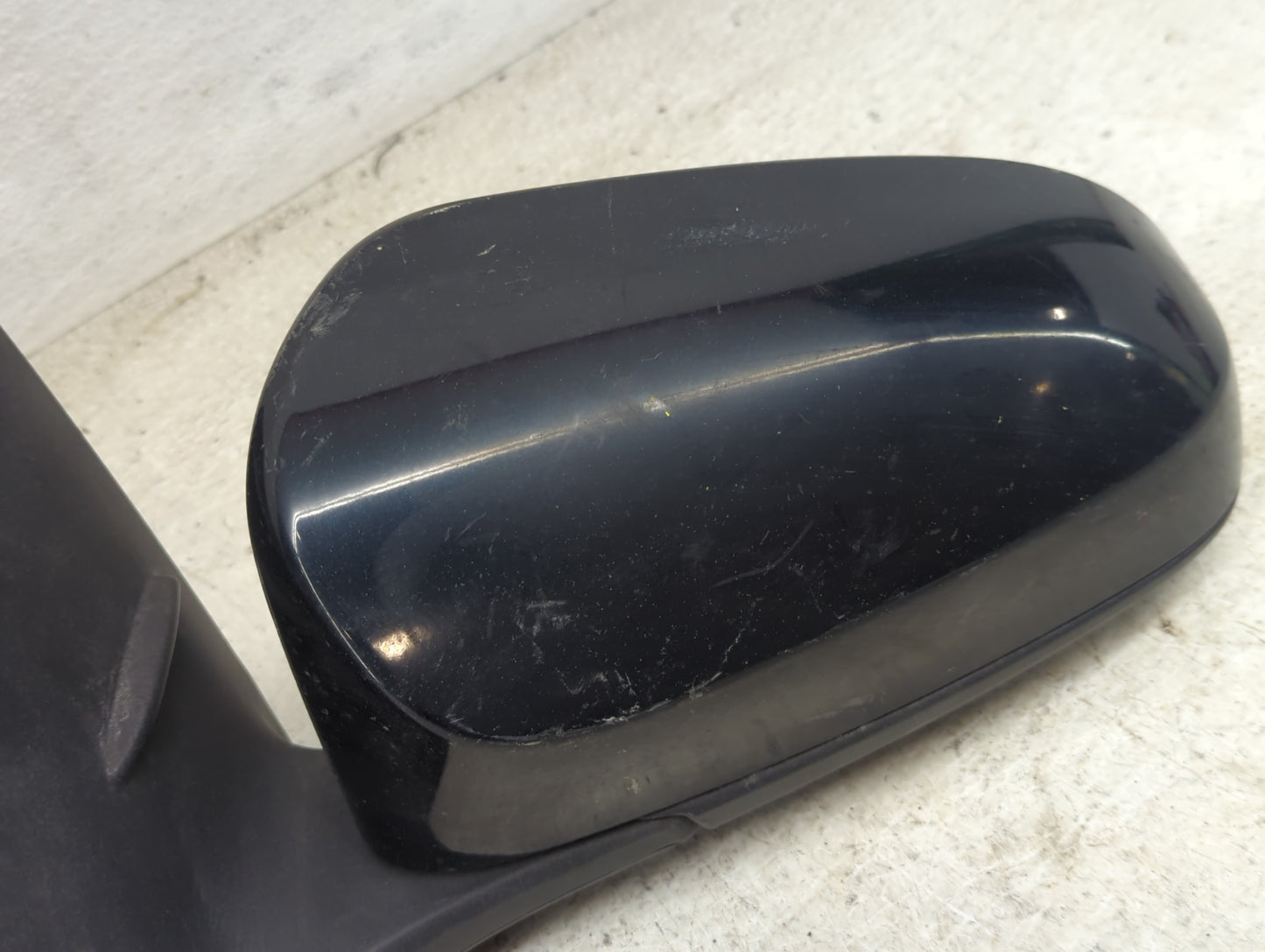 2014-2019 Toyota Corolla Driver Side View Mirror - Left Door Mirror OEM Used - Oemusedautoparts1.com