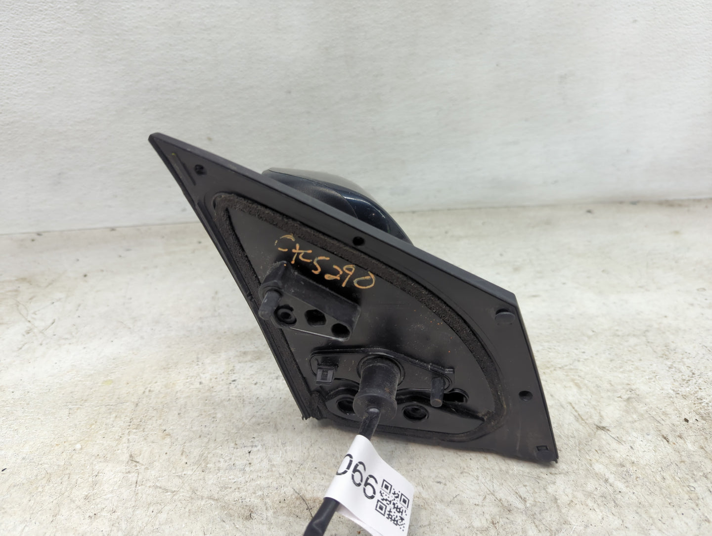 2014-2019 Toyota Corolla Driver Side View Mirror - Left Door Mirror OEM Used - Oemusedautoparts1.com