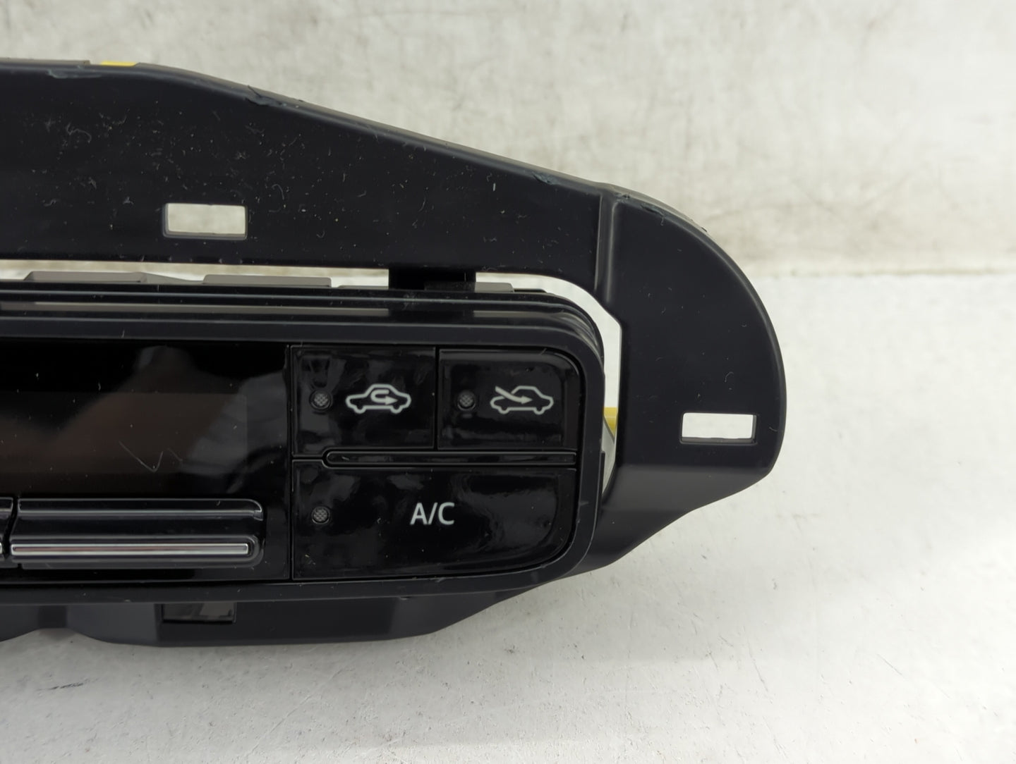2017-2019 Toyota Corolla Climate Control Module Temperature AC/Heater Replacement P/N:55468-02060 Fits Fits 2017 2018 2019 O