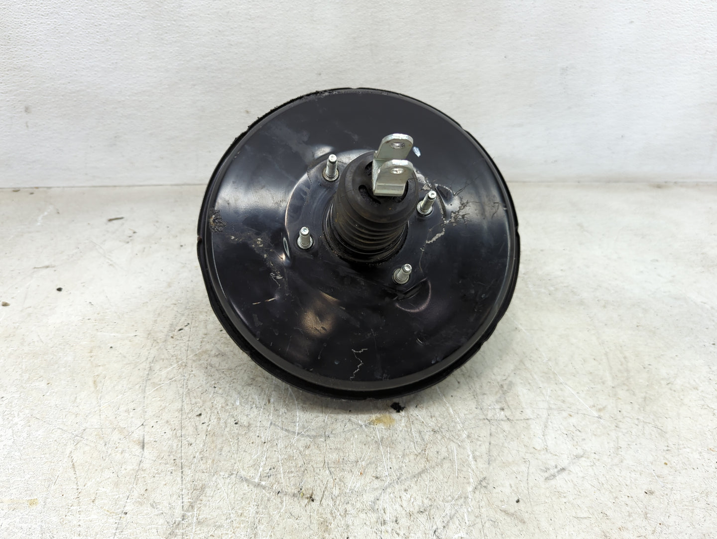 2018 Toyota Corolla Power Brake Booster Oem - Oemusedautoparts1.com