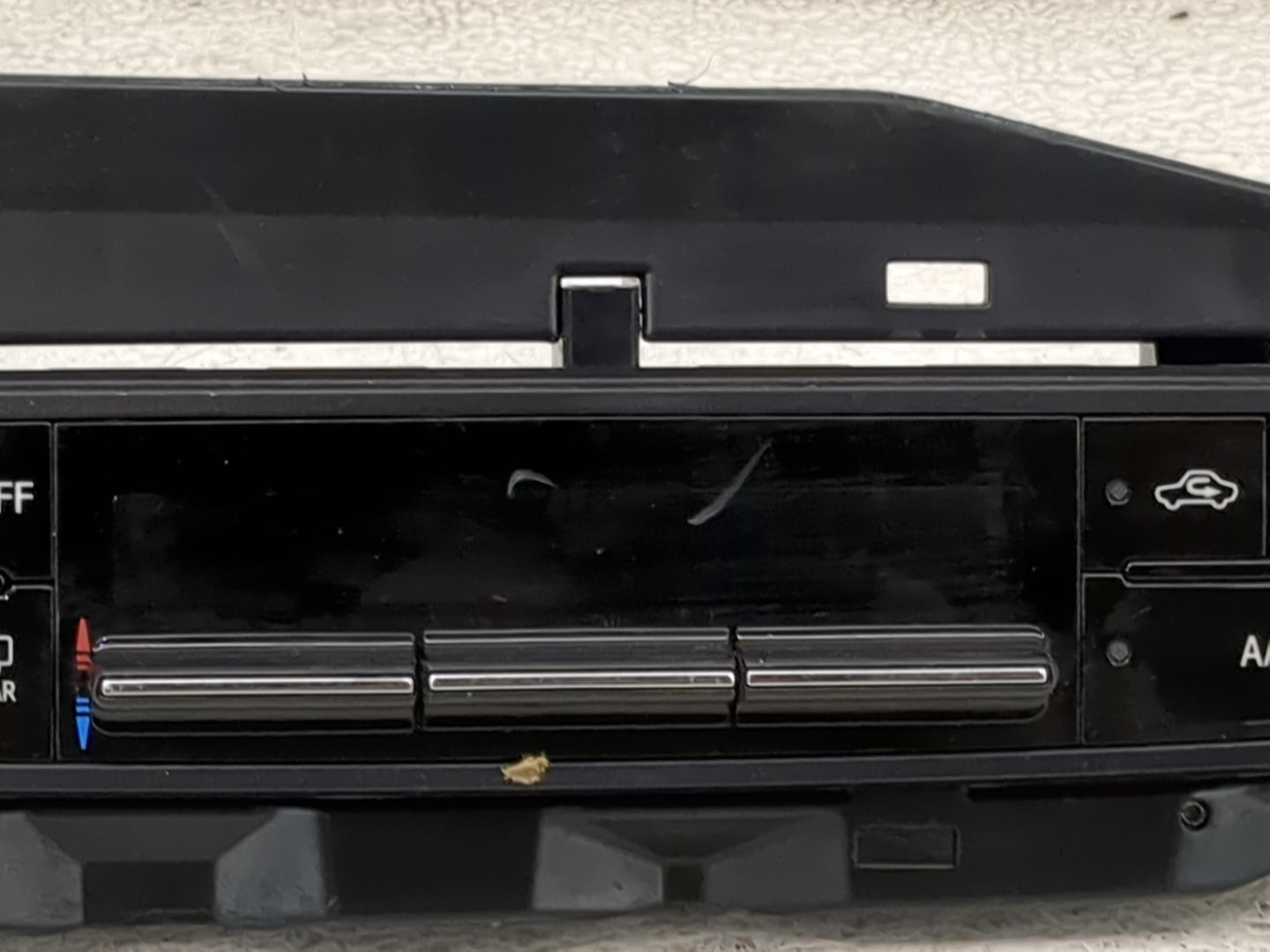 2014-2019 Toyota Corolla Climate Control Module Temperature AC/Heater Replacement P/N:55468-02060 Fits OEM Used Auto Parts -
