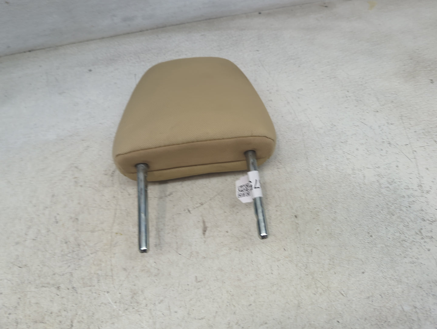 2018 Toyota Corolla Headrest Head Rest Front Driver Seat Tan - Oemusedautoparts1.com