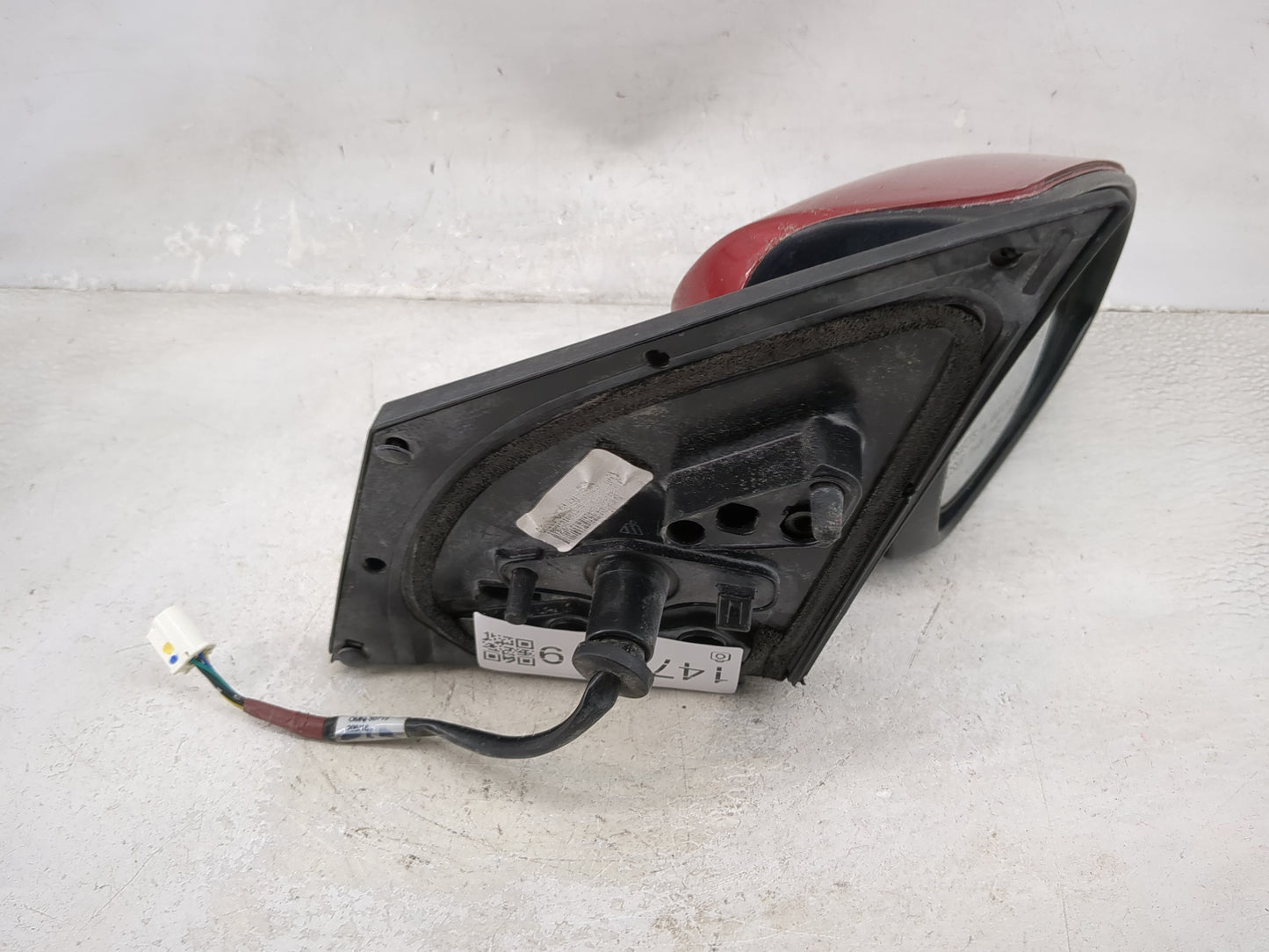 2014-2019 Toyota Corolla Passenger Side View Mirror - Right Door Mirror OEM Used - Oemusedautoparts1.com