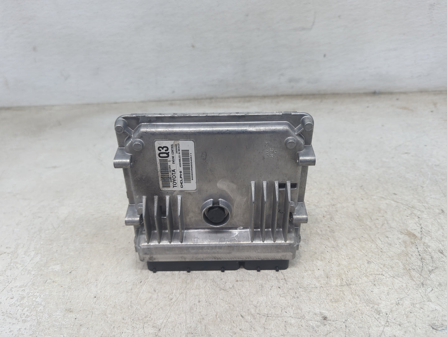 2007-2008 Toyota Corolla PCM Engine Control Computer ECU ECM PCU OEM P/N:89661-02Q92 28599903 Fits Fits 2007 2008 OEM Used A