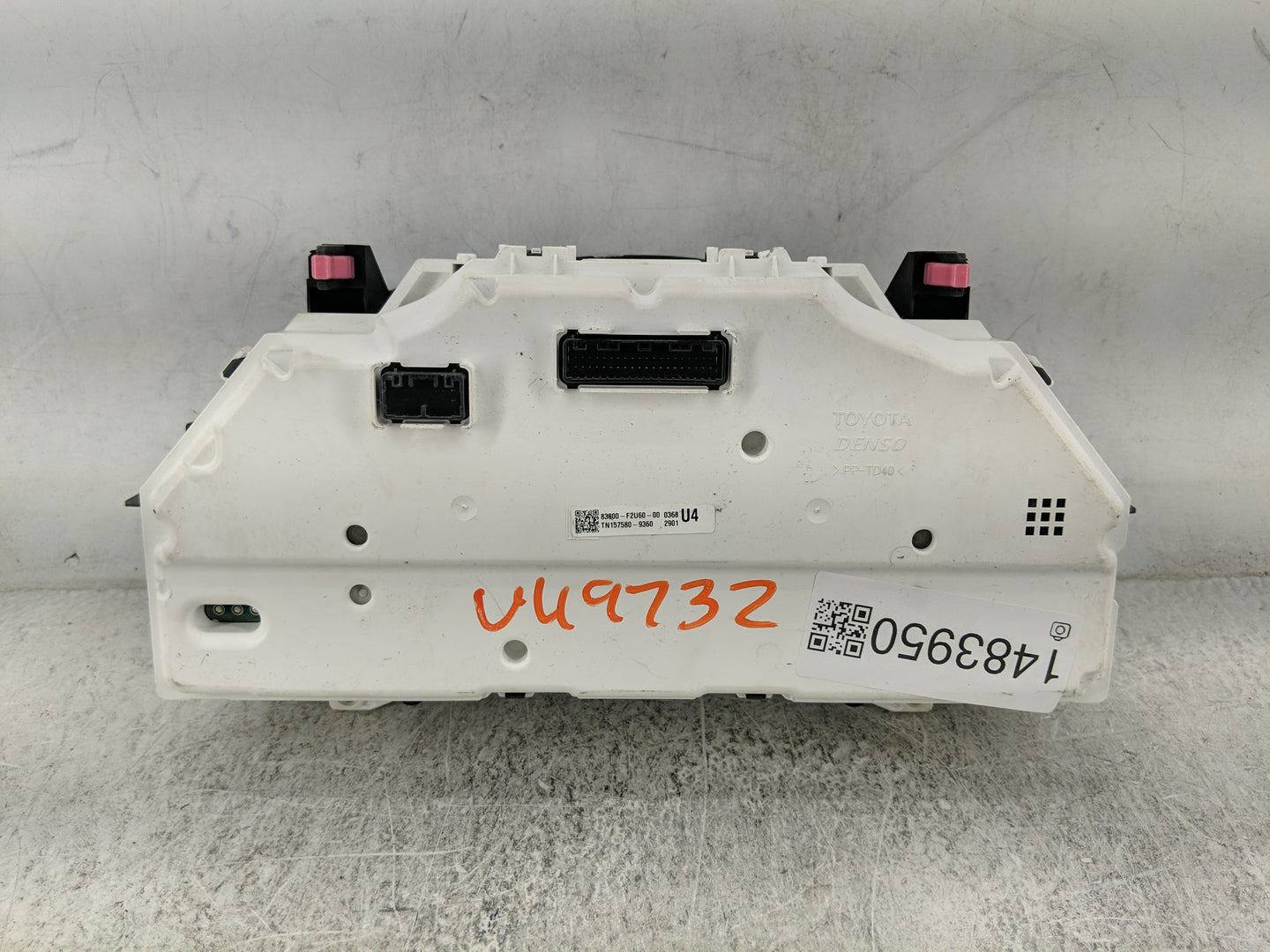 2018-2019 Toyota Corolla Instrument Cluster Speedometer Gauges P/N:83800-F2U60-00 TN157580-9360 Miles: Fits Fits 2018 2019 O