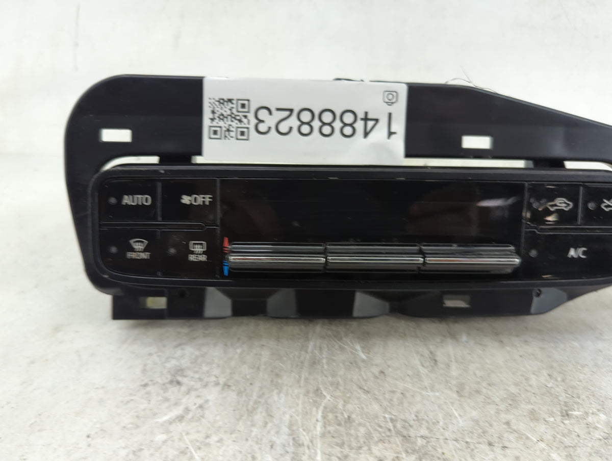 2017-2019 Toyota Corolla Climate Control Module Temperature AC/Heater Replacement P/N:75K114 Fits Fits 2017 2018 2019 OEM Us