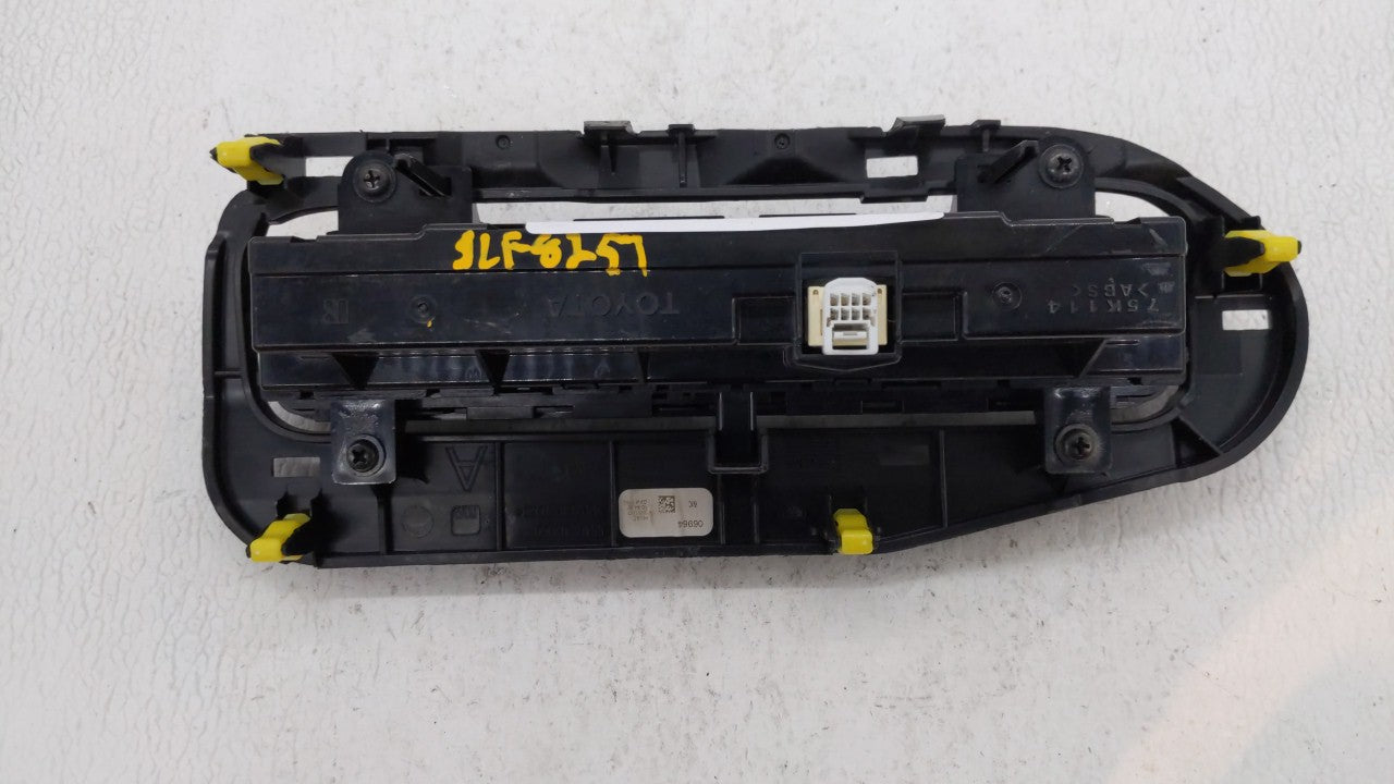 2017-2019 Toyota Corolla Climate Control Module Temperature AC/Heater Replacement P/N:55900-02A30,55468-02060 55468-02060 Fi