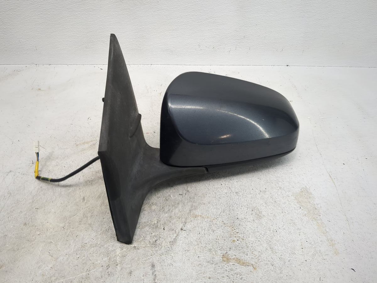 2014-2019 Toyota Corolla Passenger Side View Mirror - Right Door Mirror OEM Used - Oemusedautoparts1.com