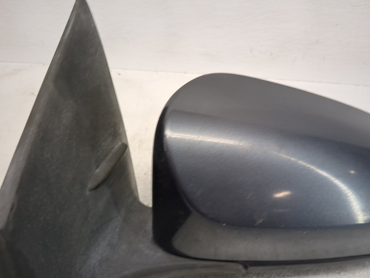 2014-2019 Toyota Corolla Passenger Side View Mirror - Right Door Mirror OEM Used - Oemusedautoparts1.com