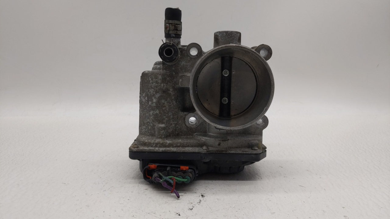 2011-2018 Toyota Corolla Throttle Body P/N:22030-0T080 Fits Fits 2011 2012 2013 2014 2015 2016 2017 2018 OEM Used Auto Parts