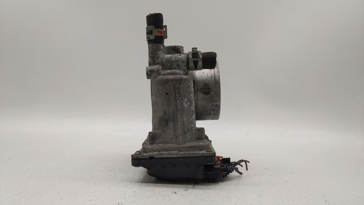 2011-2018 Toyota Corolla Throttle Body P/N:22030-0T080 Fits Fits 2011 2012 2013 2014 2015 2016 2017 2018 OEM Used Auto Parts