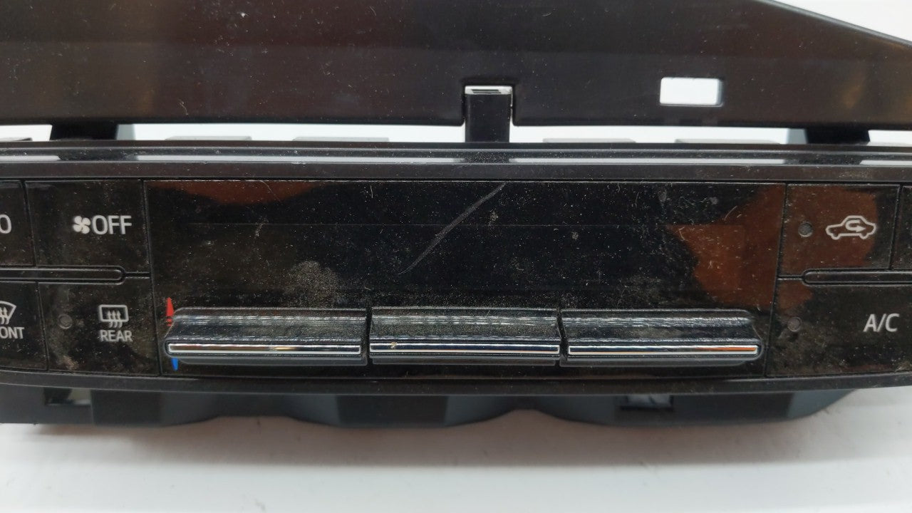 2017-2019 Toyota Corolla Climate Control Module Temperature AC/Heater Replacement P/N:55468-02060 Fits Fits 2017 2018 2019 O